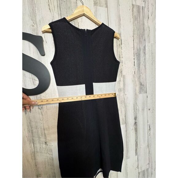 Midi dress - Picture 8 of 10